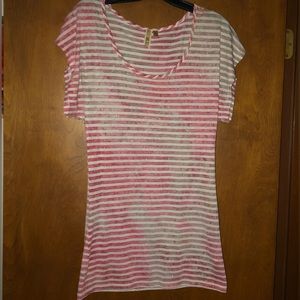 Buckle BKE Striped flutter sleeve top. Size M